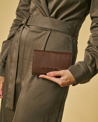 Costanza (brown) - Italian calf leather women’s wallet - Glamourous Grace