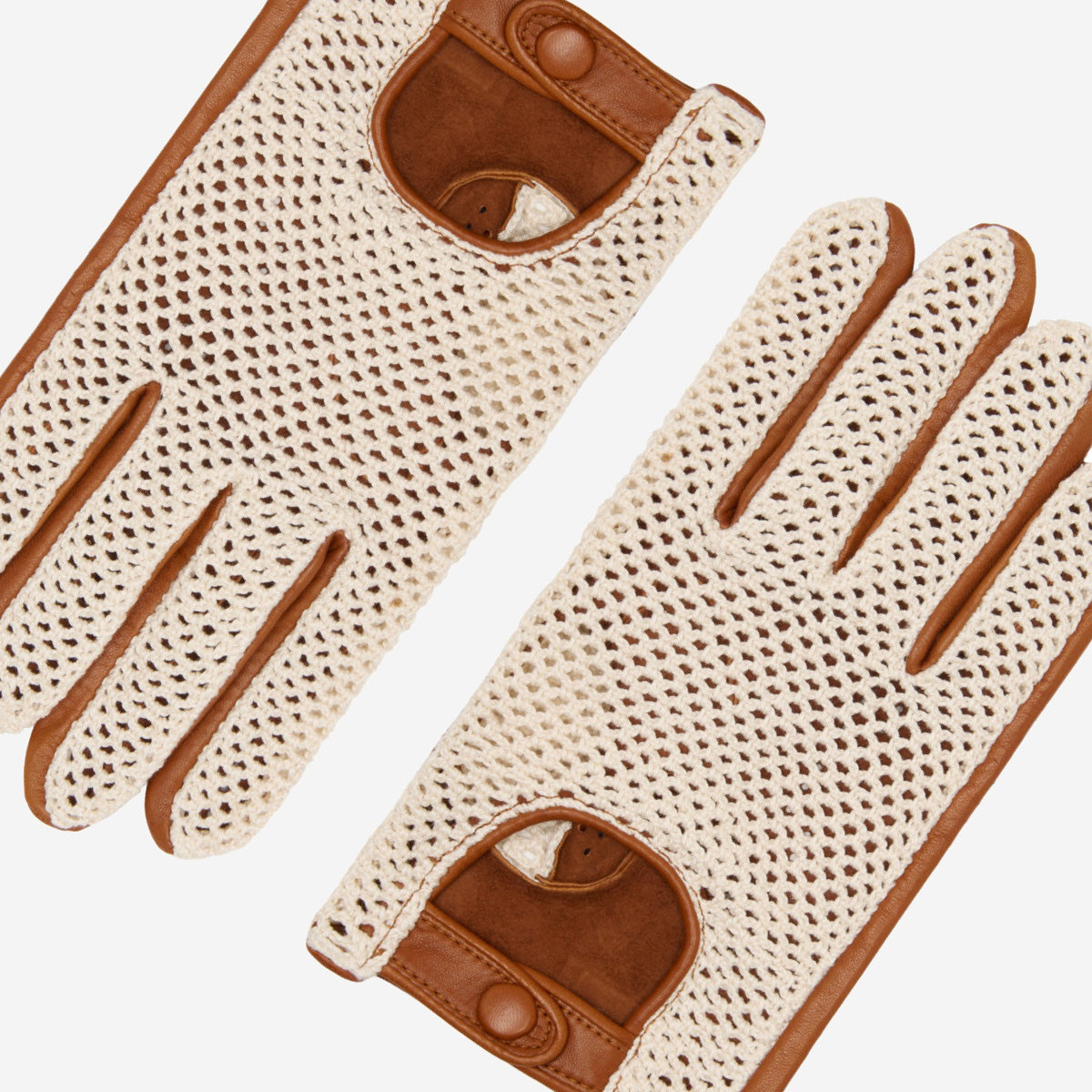 Valeria (cognac) - Hand-sewn Italian crochet driving gloves from lambskin leather - Glamourous Grace