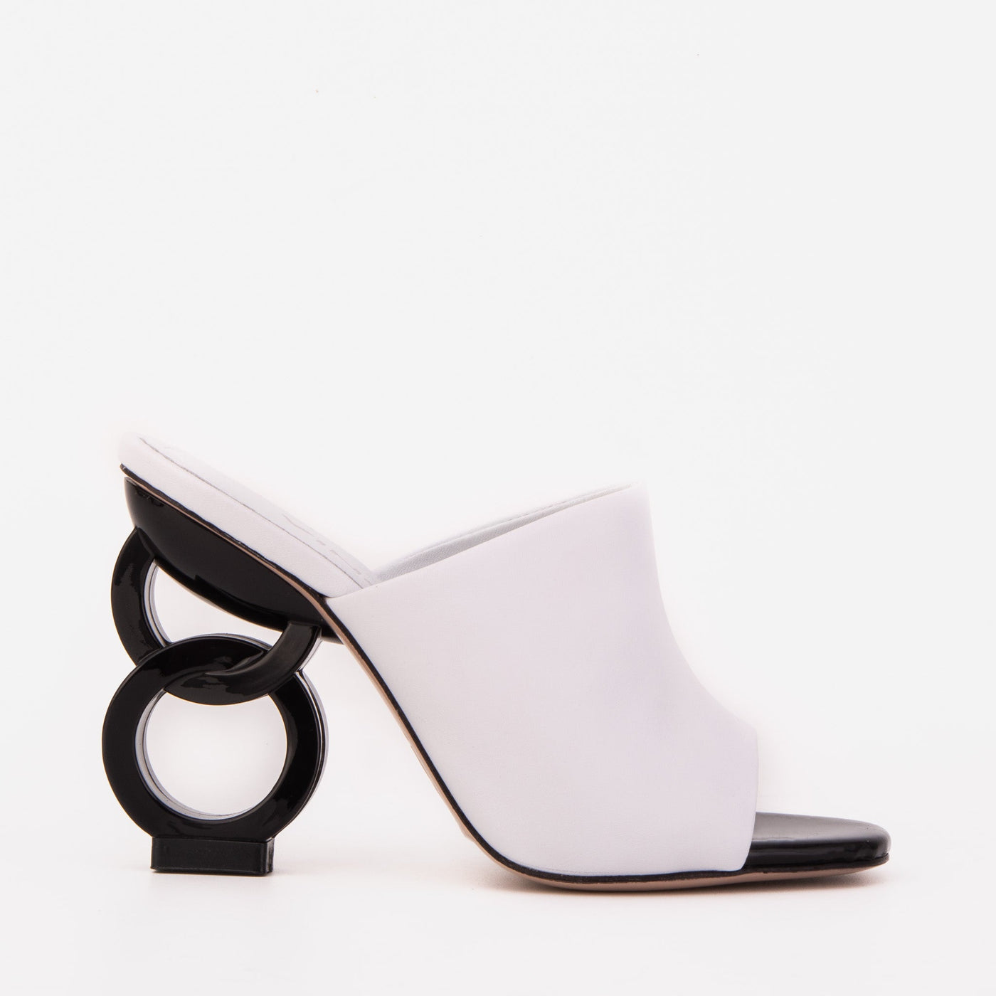 The Cymmer White Leather Women Sandal - Glamourous Grace
