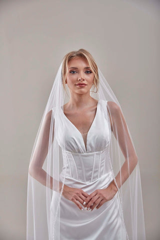 Elegant Beaded Wedding  Veil-D205R - Glamourous Grace
