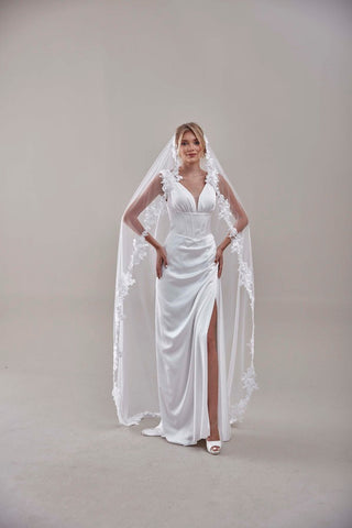 Mantilla Veil with Lace Edge, Floral Veil -D206 - Glamourous Grace