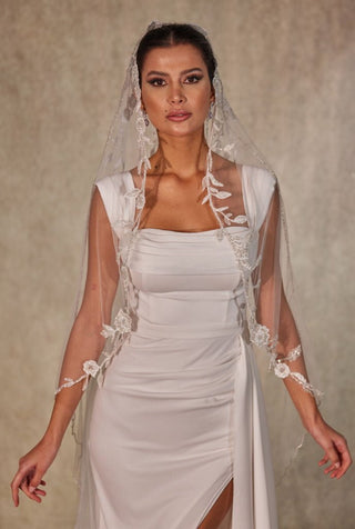 Flower Embroideried Wedding Veil- D230 - Glamourous Grace