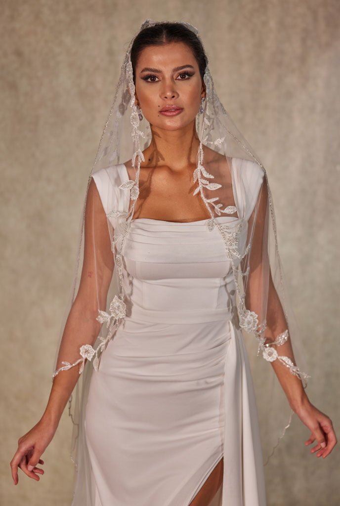 Flower Embroideried Wedding Veil- D230 - Glamourous Grace