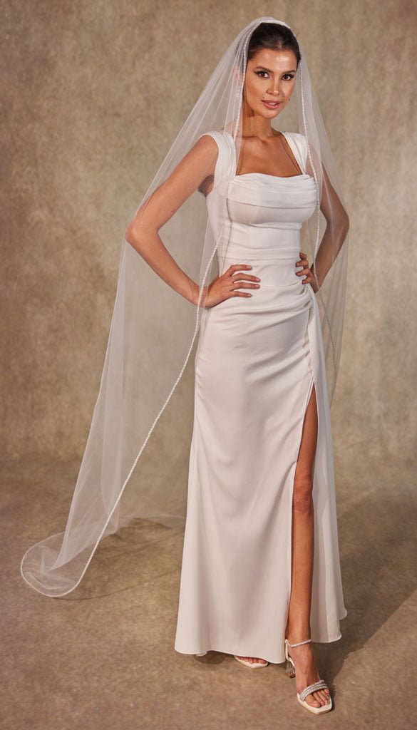 Crystal Knot Beaded Edge Wedding Veil - D250 - Glamourous Grace