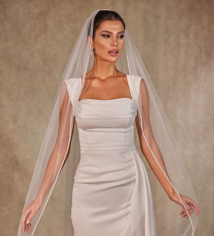 Crystal Knot Beaded Edge Wedding Veil - D250 - Glamourous Grace