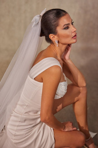 Elegant Bow Wedding Veil - Glamourous Grace
