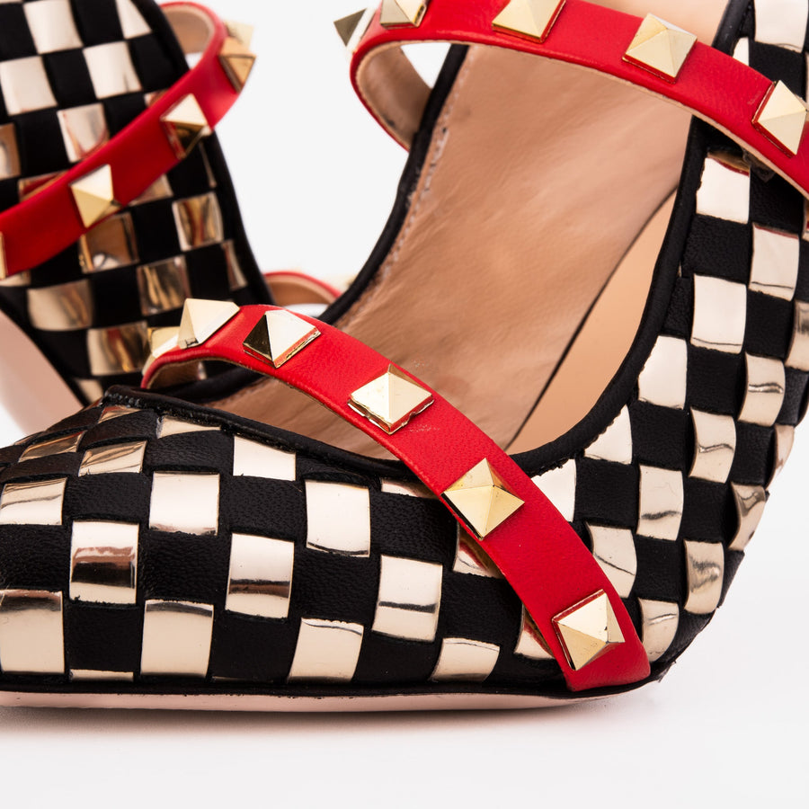 The Dosso Black Handwoven Leather Pointy Toe Women Sandal - Glamourous Grace