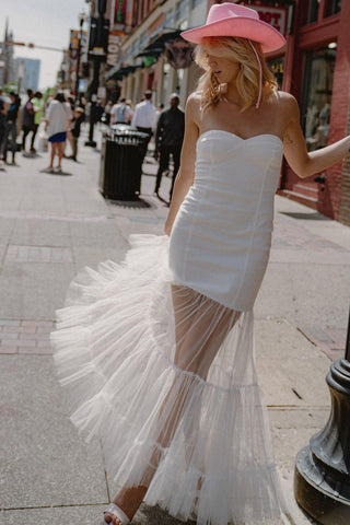 INCREDIBLE MOMENTS TWILL DRESS - Glamourous Grace