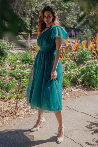 LIVELY CHARM TULLE MIDI DRESS - Glamourous Grace