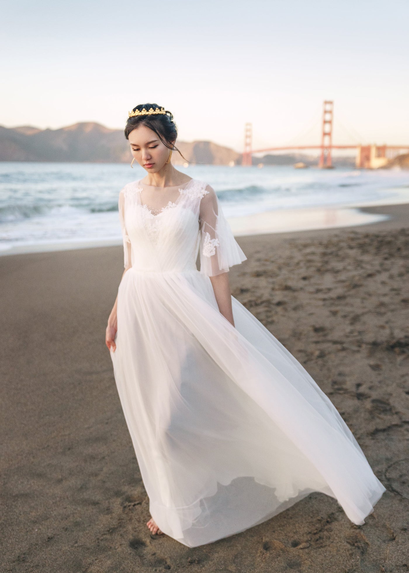 Short Sleeves A-line light-weight lace applique tulle mini wedding dress - Glamourous Grace