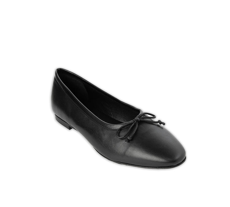 Amelie Black