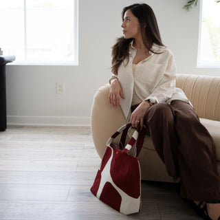 MOOdy Red Blend Signature Tote - Glamourous Grace