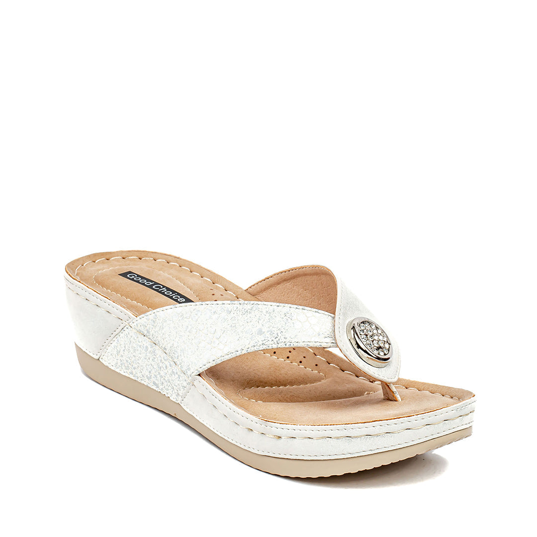 Women's Dafni White Wedge Sandals - Glamourous Grace