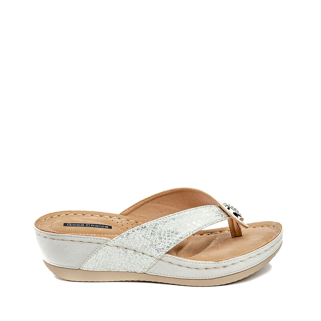 Women's Dafni White Wedge Sandals - Glamourous Grace