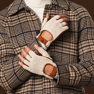 Dario (cognac) - Hand-sewn Italian crochet driving gloves from lambskin leather - Glamourous Grace