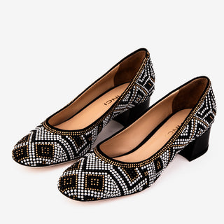 Nampula Crystal-Embellished Black Leather Women Pump - Glamourous Grace