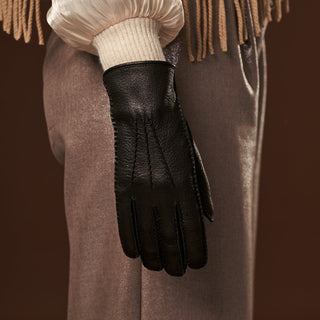 Donatella (black) – Luxurious Italian peccary leather gloves with cashmere lining - Glamourous Grace