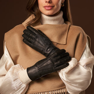 Donatella (black) – Luxurious Italian peccary leather gloves with cashmere lining - Glamourous Grace