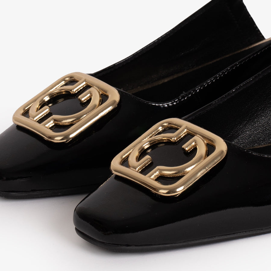 The Rosalinda Black Leather Women Flat Slingback Sandal - Glamourous Grace