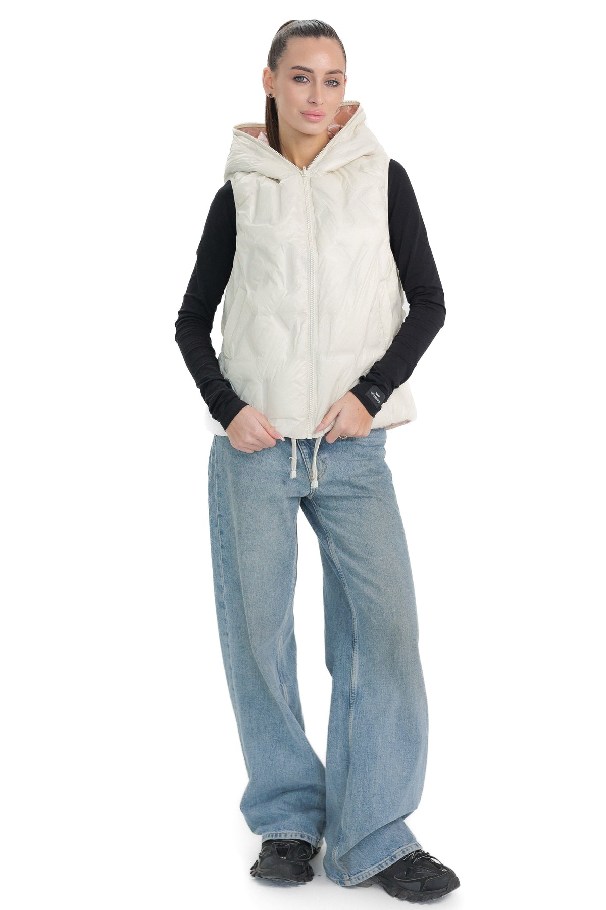 Reversible Light Insulated Vest Powder | Ivory