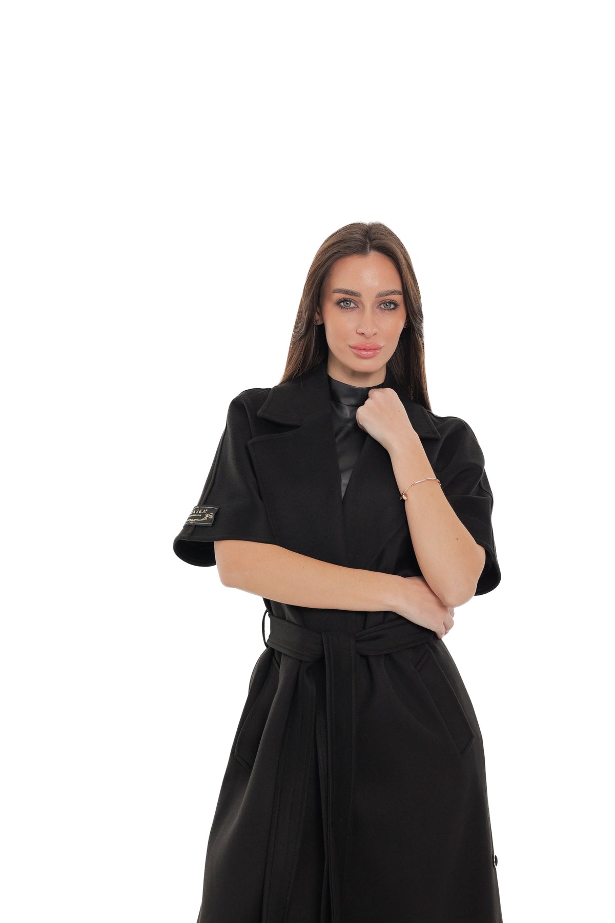Evelyn Structured Short-Sleeve Coat in Black