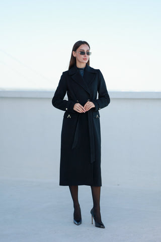 Alaska Classic Cashmere Blend Overcoat in Black