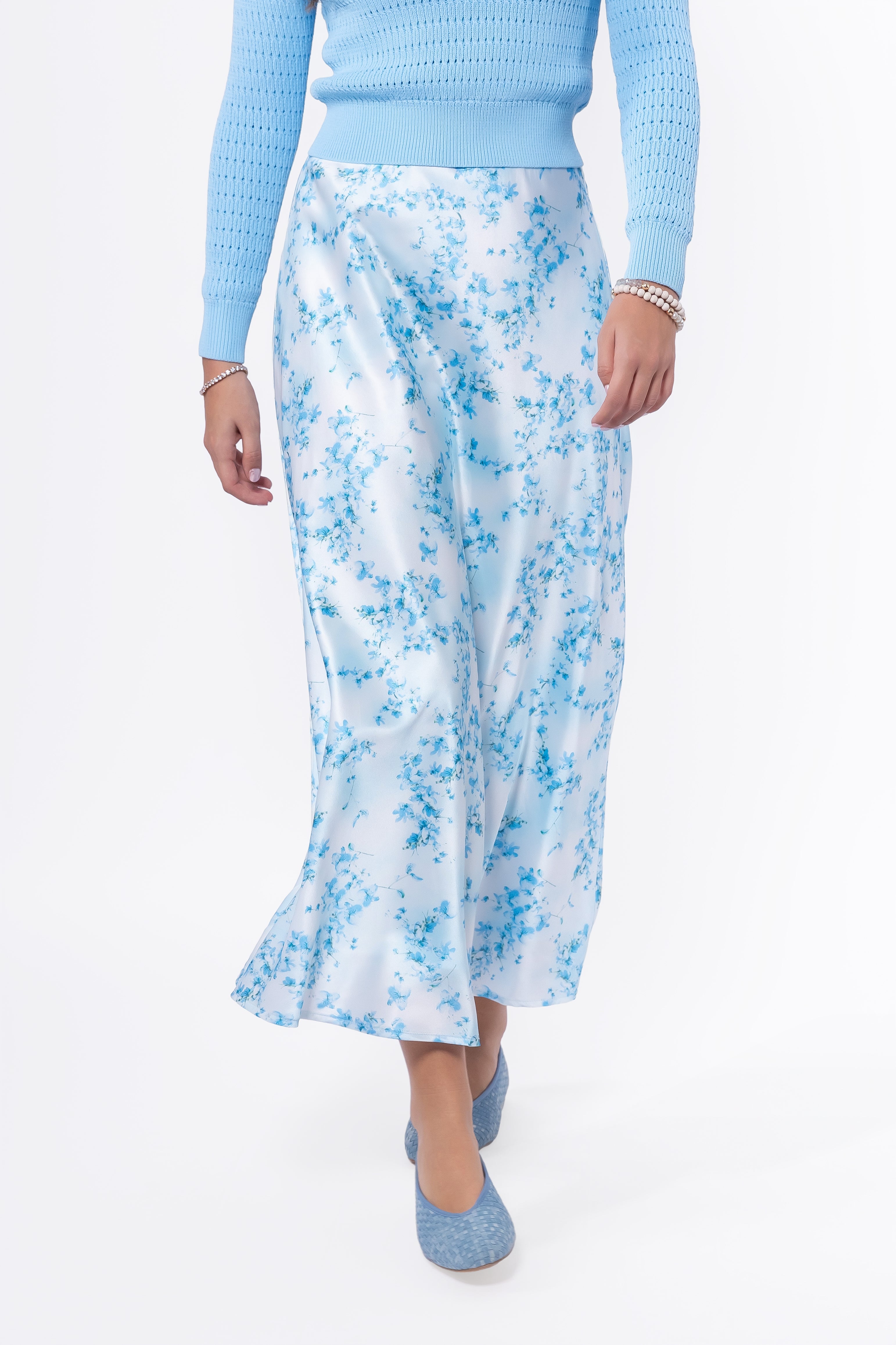 Lisa Skirt (Blue Flower) - Glamourous Grace