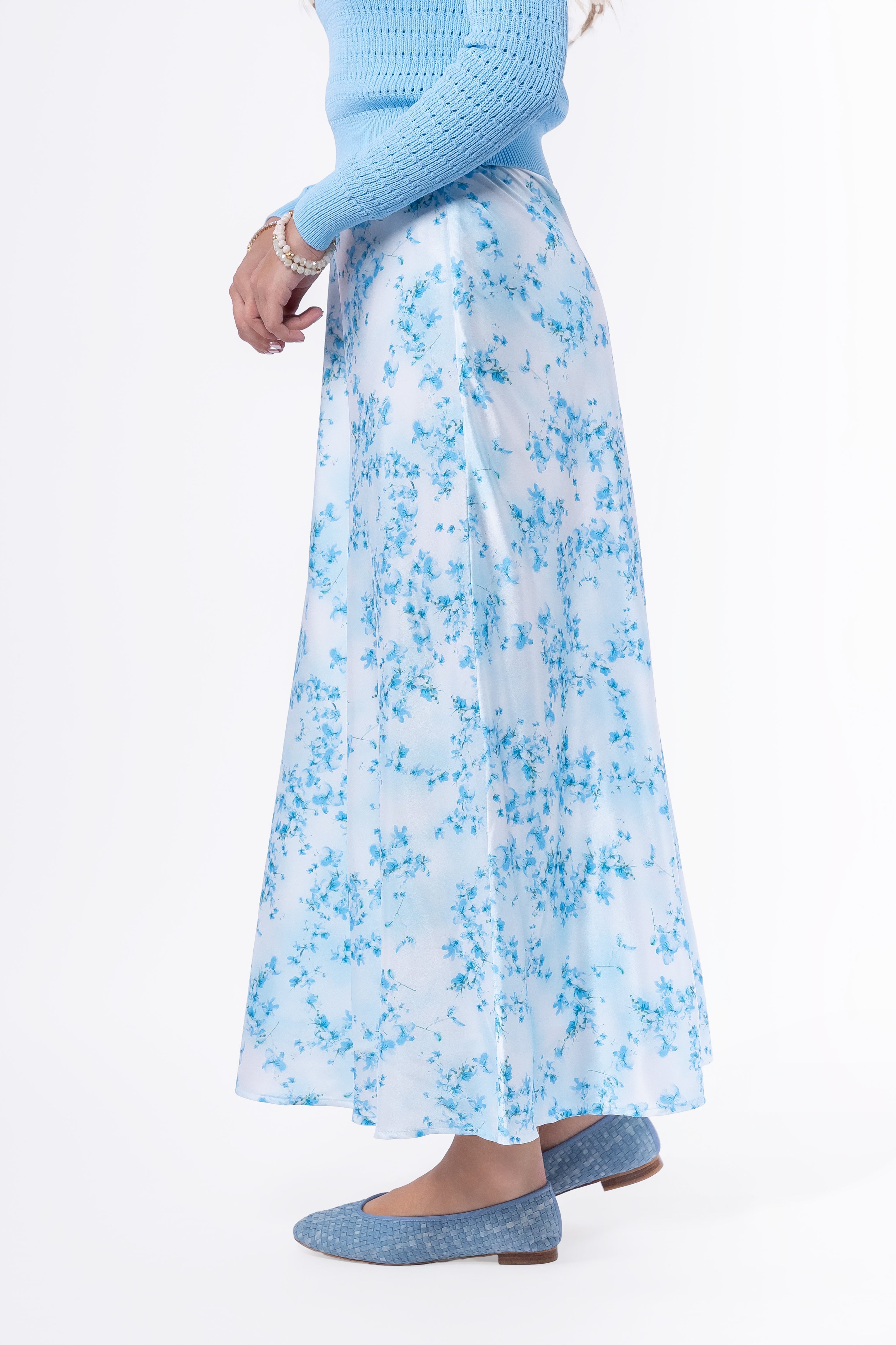 Lisa Skirt (Blue Flower) - Glamourous Grace