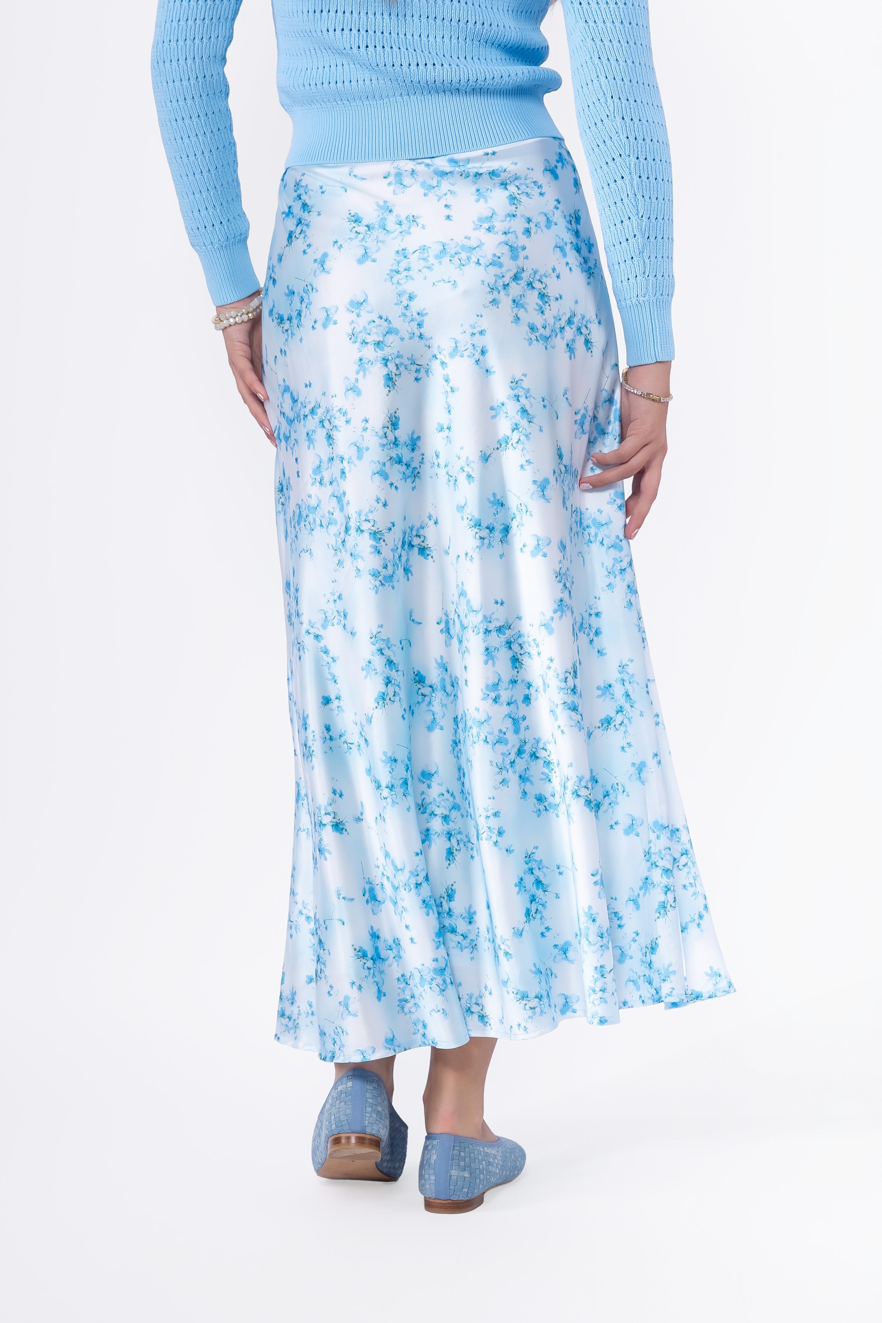 Lisa Skirt (Blue Flower) - Glamourous Grace
