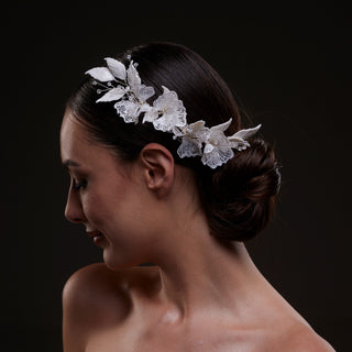 Elegant White Flower & Bead Bridal Hair Comb - Glamourous Grace