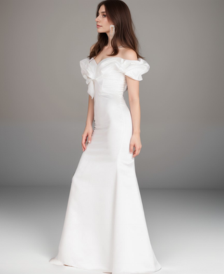 Glamourous Grace