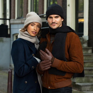 Elijah (brown) – Timeless sheepskin leather gloves with luxurious cashmere lining & touchscreen capability - Glamourous Grace