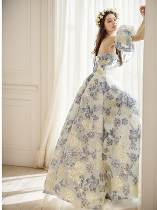 Glamourous Grace