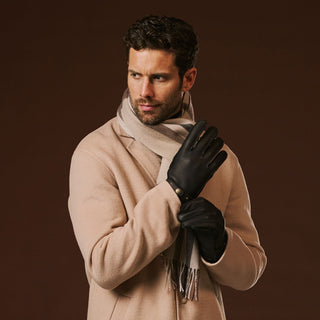 Emilio (black) – Luxurious deerskin gloves with cashmere lining and adjustable snap button - Glamourous Grace