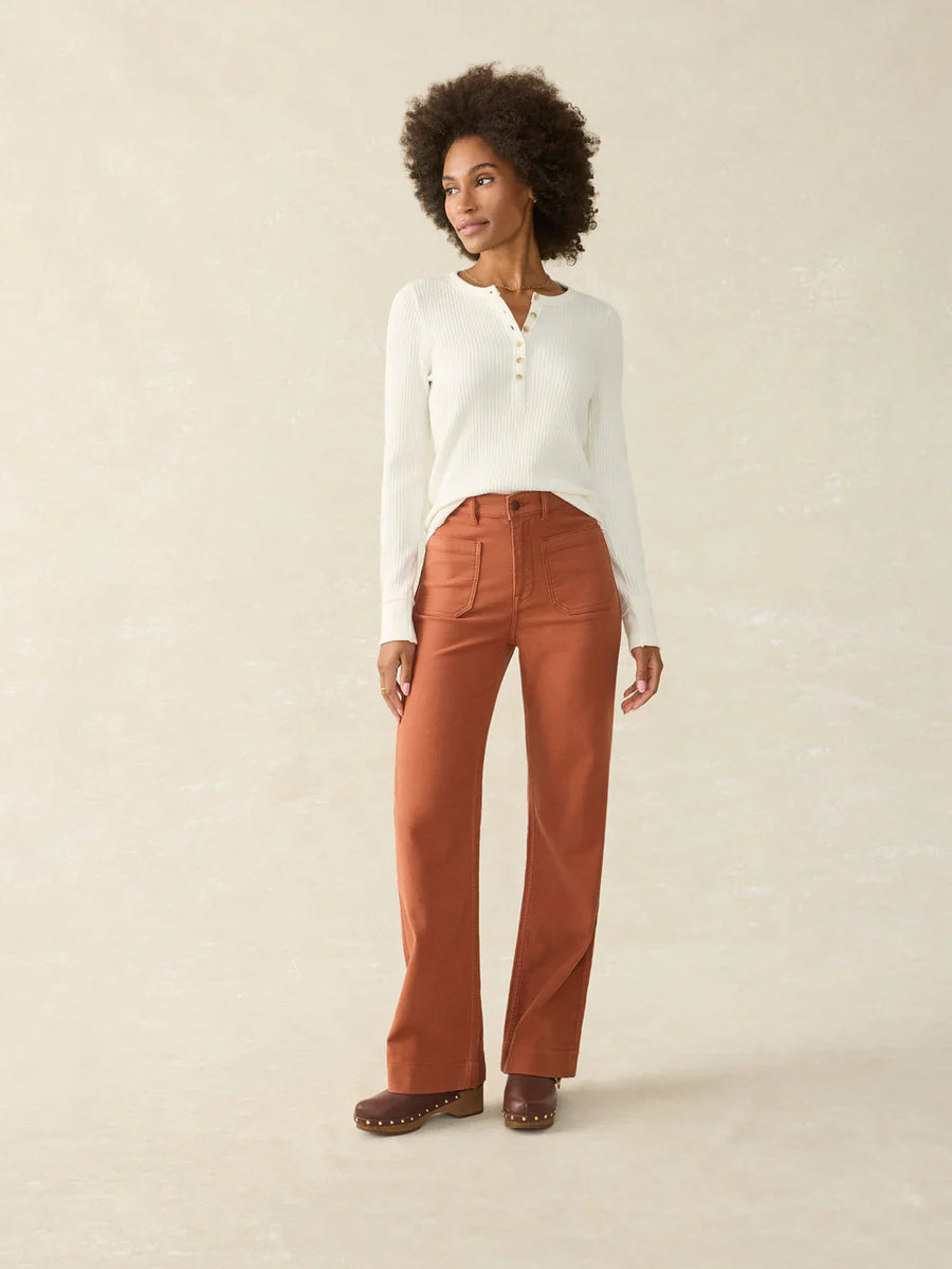 Faherty Legend Apres Waffle Henley - Glamourous Grace