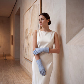 FC04 (sky) - Women's Italian cashmere lined leather gloves - Glamourous Grace