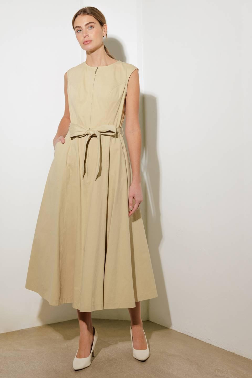 DELICATE DREAMS WOVEN MIDI DRESS - Glamourous Grace