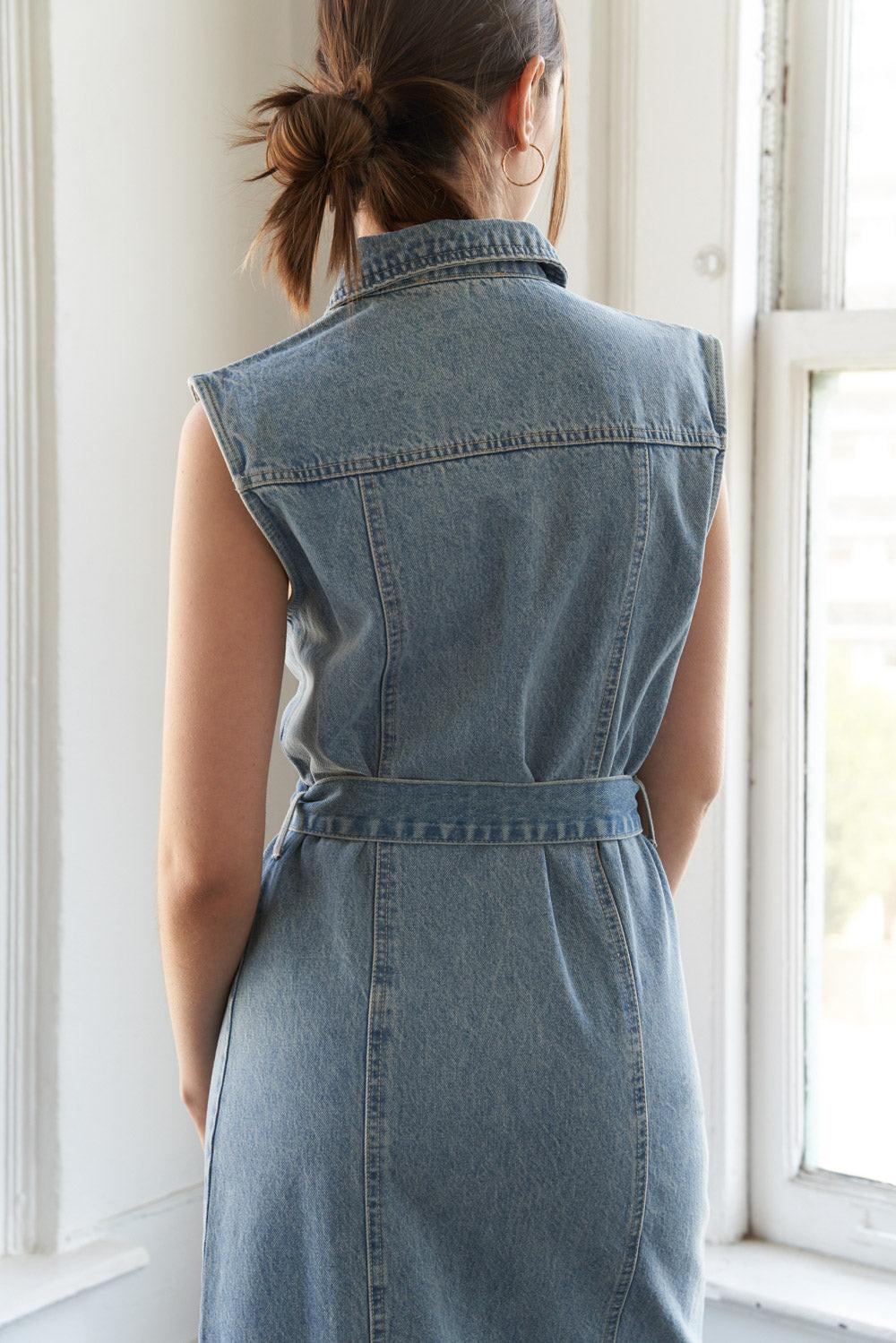 JUST FOLLOW ME DENIM MIDI DRESS - Glamourous Grace