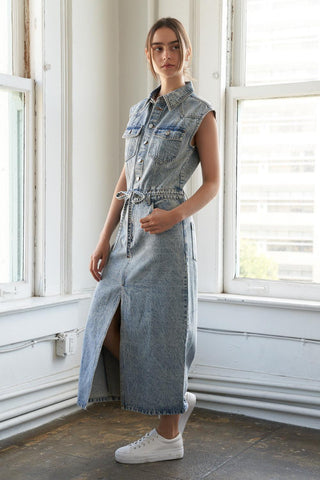 WILDFLOWER WHIMSY DENIM MIDI DRESS - Glamourous Grace