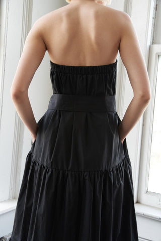 GIRLS JUST WANNA HAVE WOVEN MAXI DRESS - Glamourous Grace