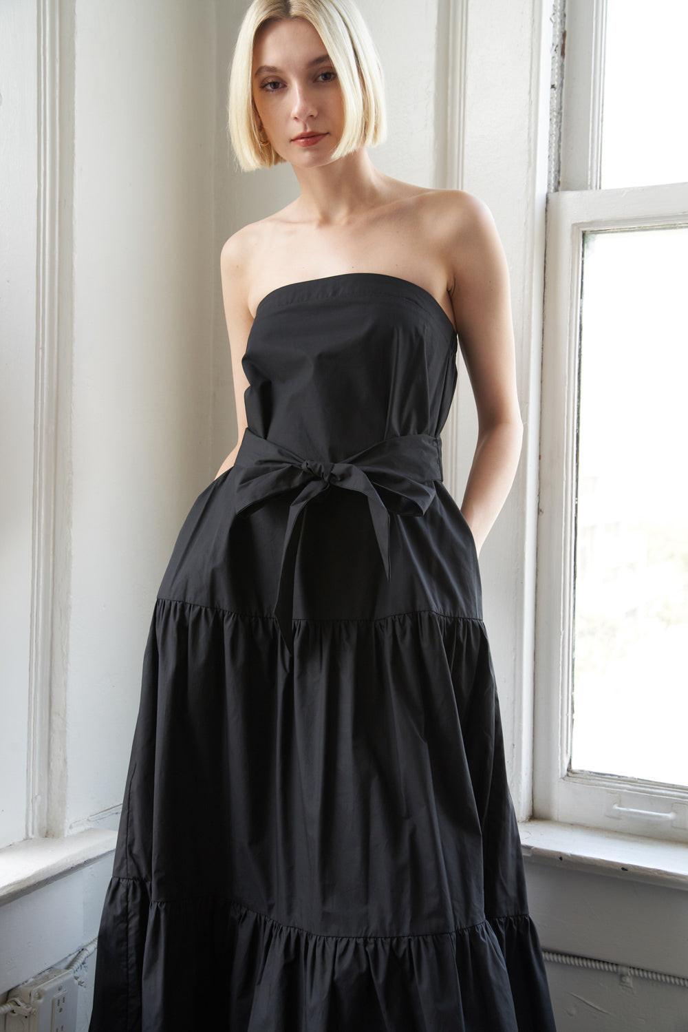 GIRLS JUST WANNA HAVE WOVEN MAXI DRESS - Glamourous Grace