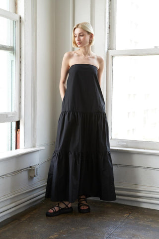 GIRLS JUST WANNA HAVE WOVEN MAXI DRESS - Glamourous Grace