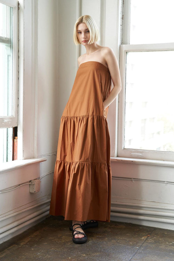GIRLS JUST WANNA HAVE WOVEN MAXI DRESS - Glamourous Grace