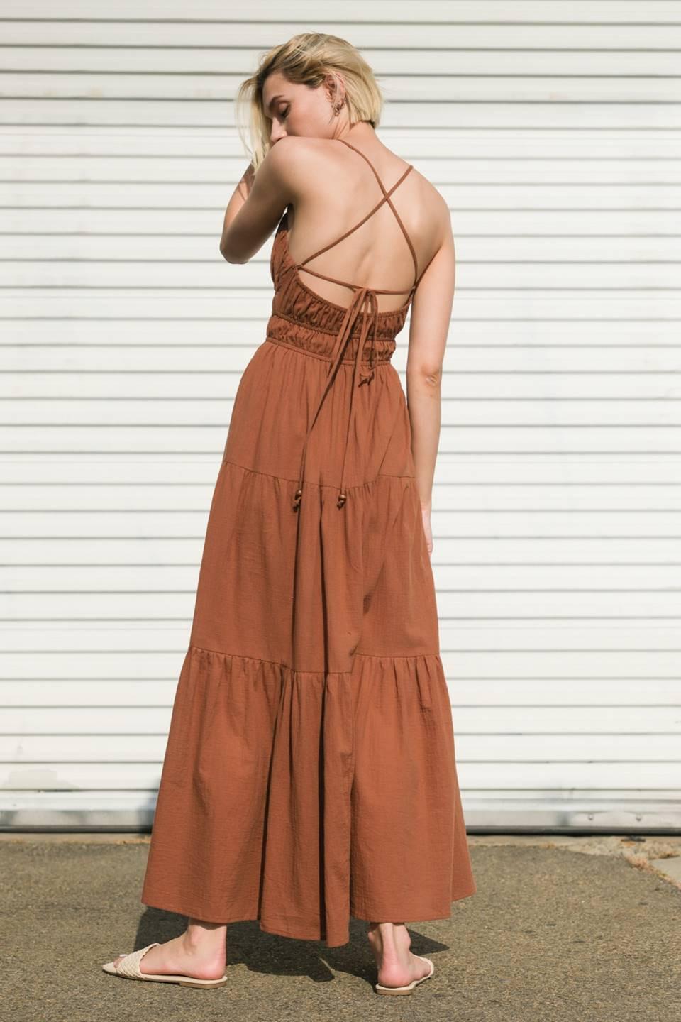 EFFORTLESS ELEGANCE WOVEN MAXI DRESS - Glamourous Grace