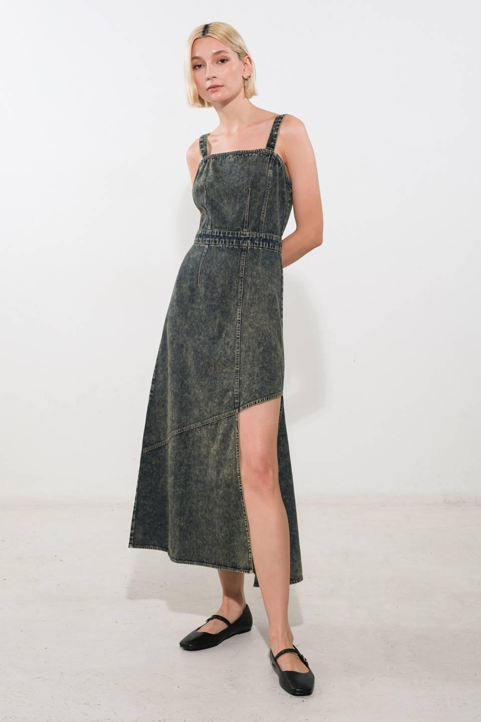 EXOTIC BREEZE DENIM MIDI DRESS - Glamourous Grace