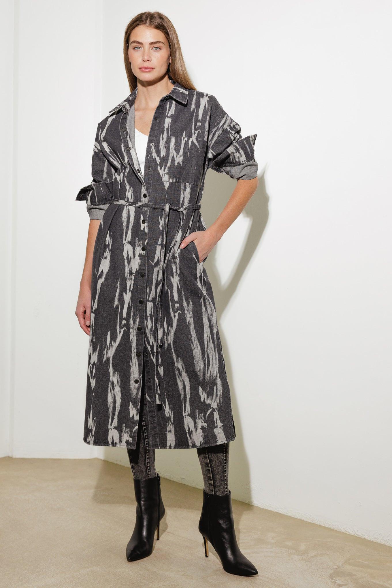 HERE & NOW WOVEN DENIM MIDI SHIRT DRESS - Glamourous Grace