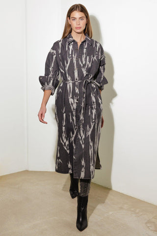 HERE & NOW WOVEN DENIM MIDI SHIRT DRESS - Glamourous Grace