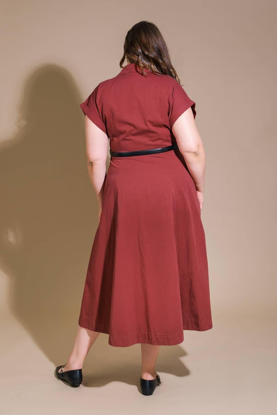 PERFECT BALANCE WOVEN MIDI DRESS - Glamourous Grace