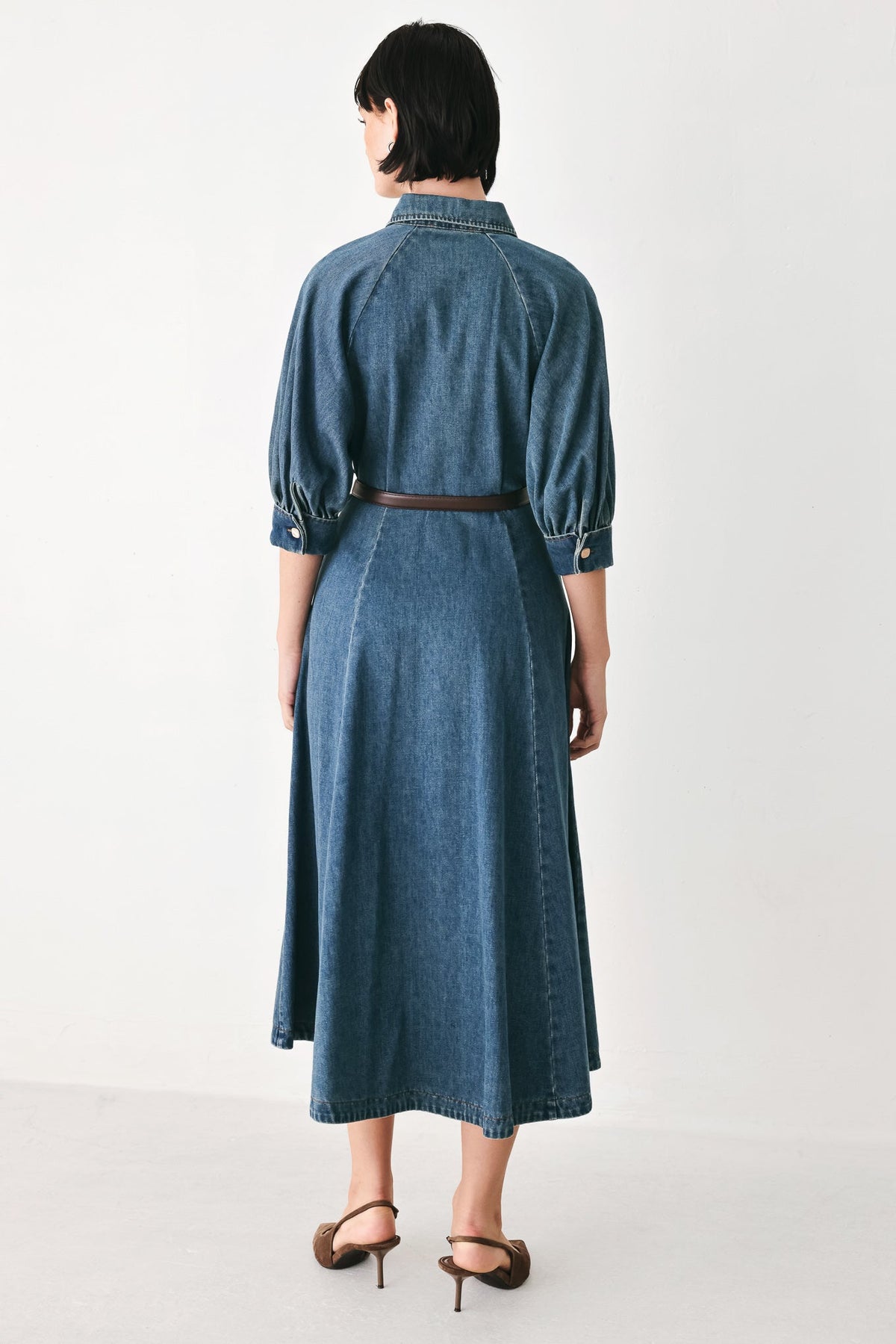 DIVIDE AND CONTOUR DENIM MIDI DRESS - Glamourous Grace