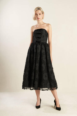 CONFIDENCE GAME LACE MIDI DRESS - Glamourous Grace